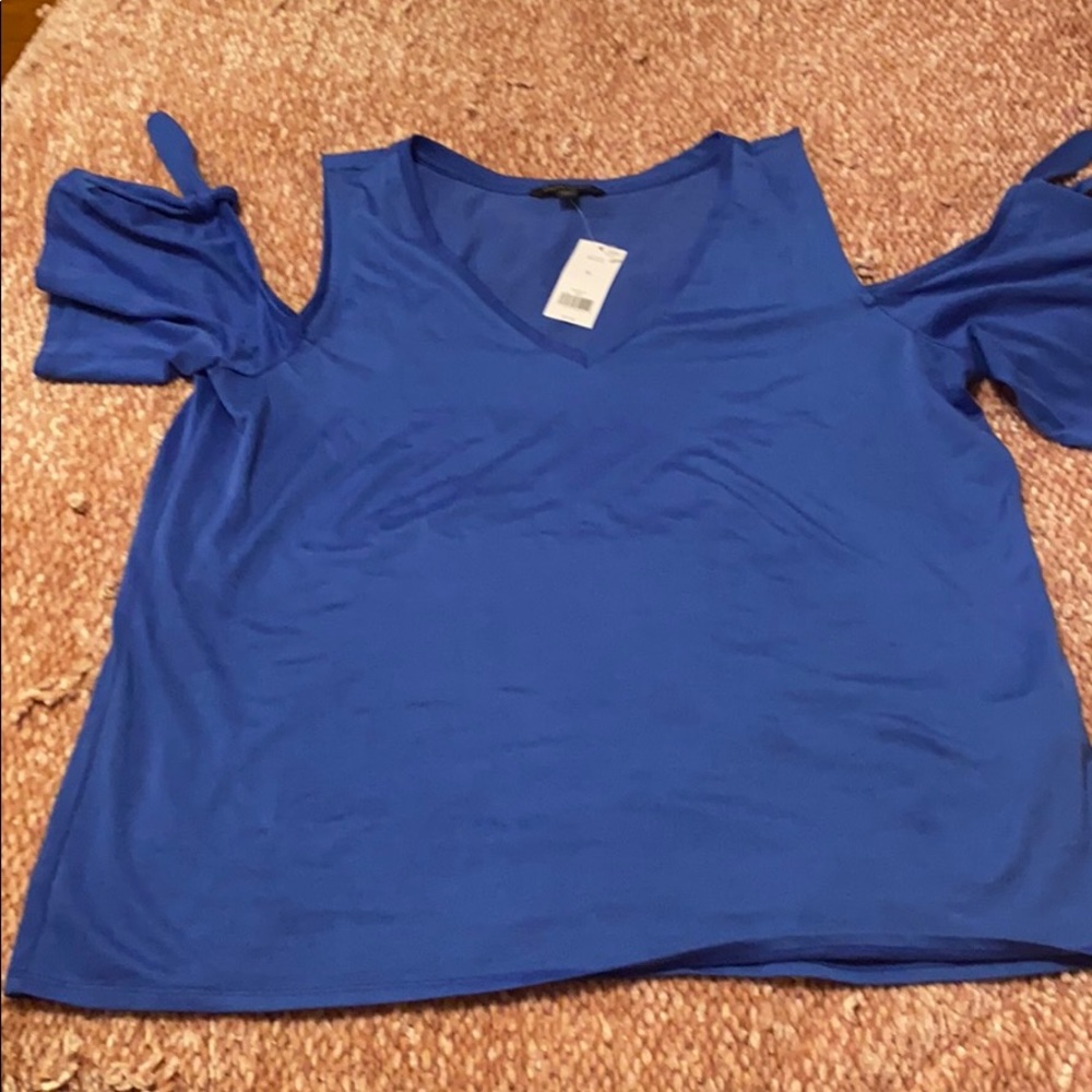 Banana Republic XL royal blue cold shoulder top